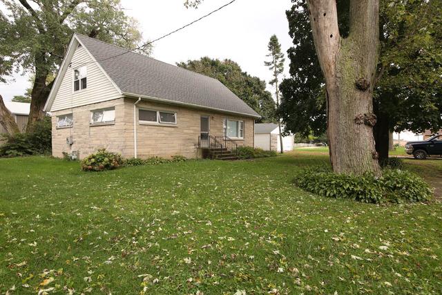 120 S Skole Gate, Lee, IL 60530