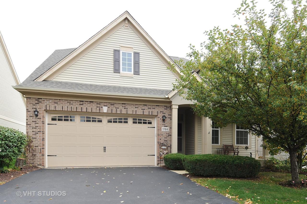 1764 Briarheath Dr., Aurora, IL 60505