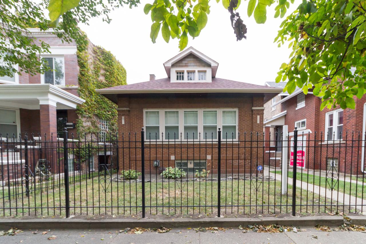 7215 S Vernon Ave., Chicago, IL 60619