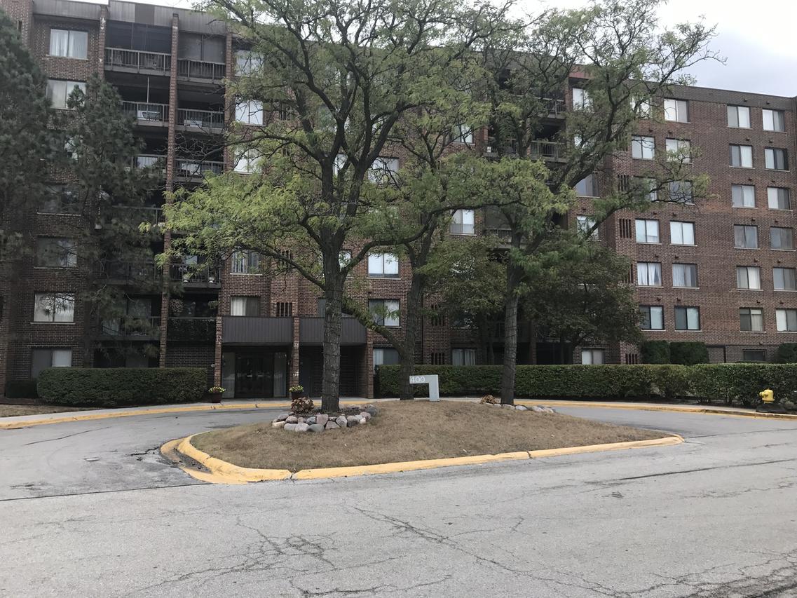 400 Park Ave. #106, Calumet City, IL 60409