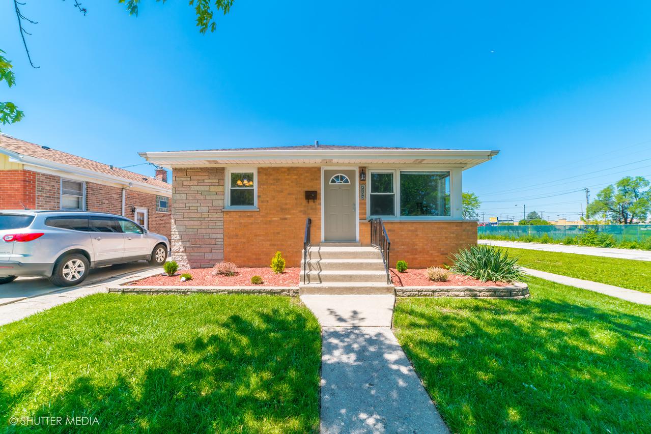 7700 S Keating Ave., Chicago, IL 60652
