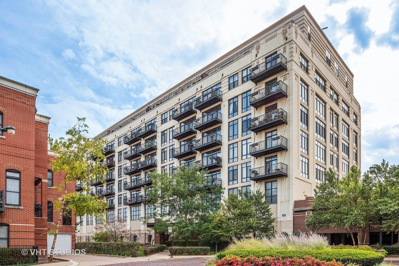 1525 S Sangamon St. #803-P, Chicago, IL 60608