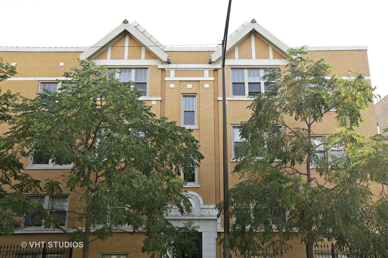 2131 N Kedzie Blvd. #2, Chicago, IL 60647