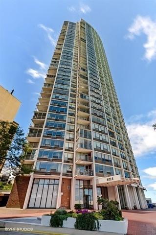 6101 N Sheridan Rd. #18B, Chicago, IL 60660