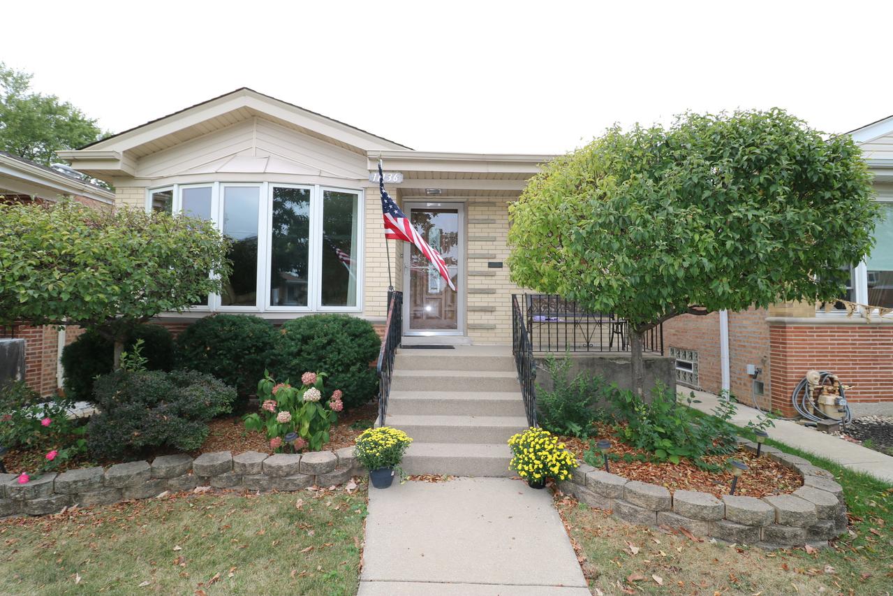 11136 S Spaulding Ave., Chicago, IL 60655