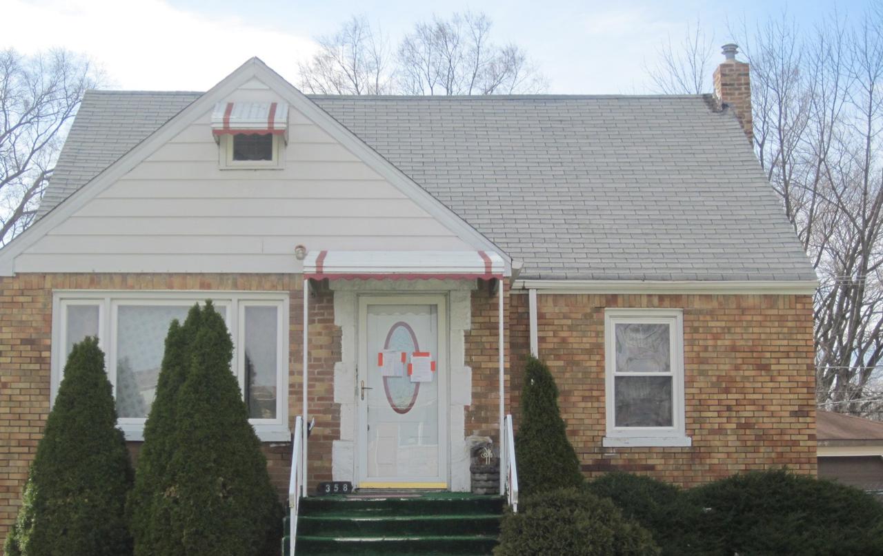 358 Paxton Ave., Calumet City, IL 60409
