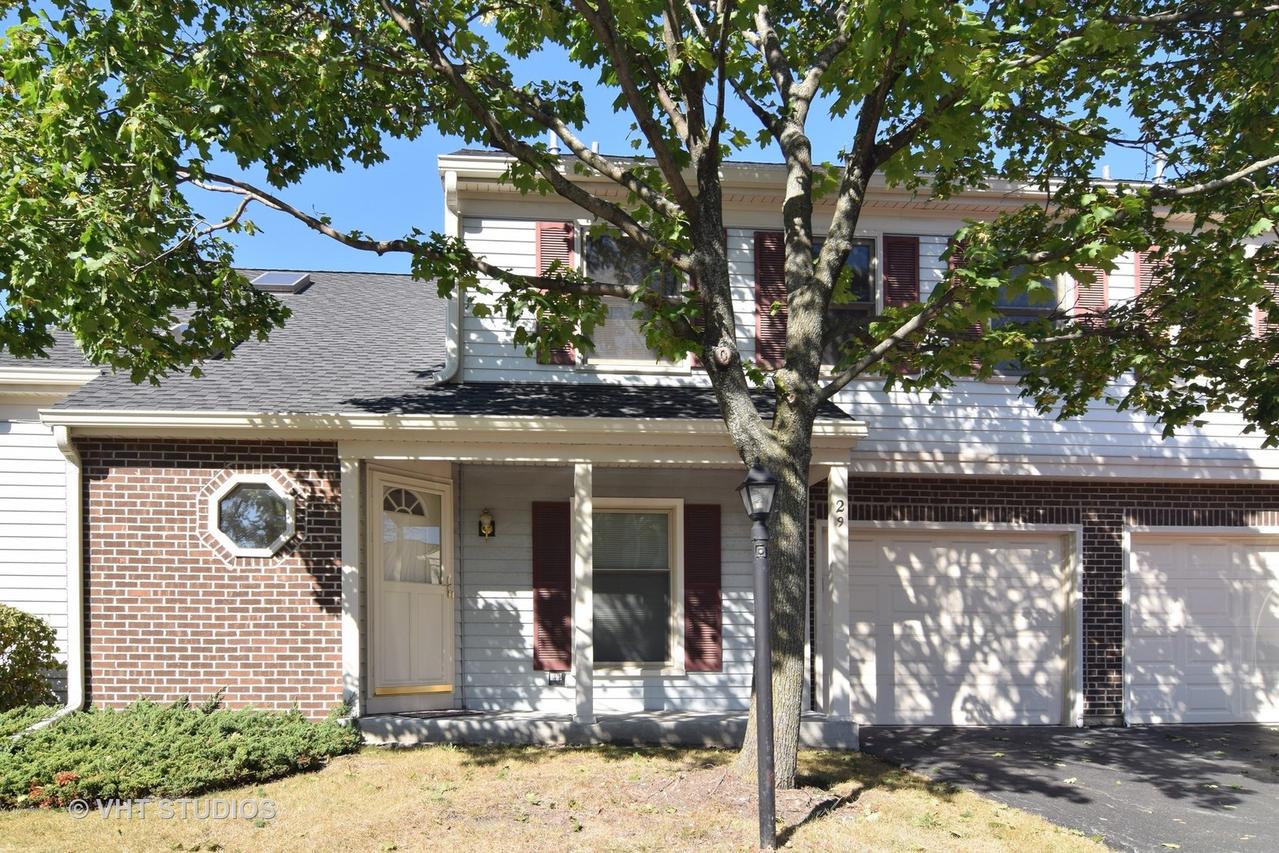 29 Bright Ridge Dr., Schaumburg, IL 60194