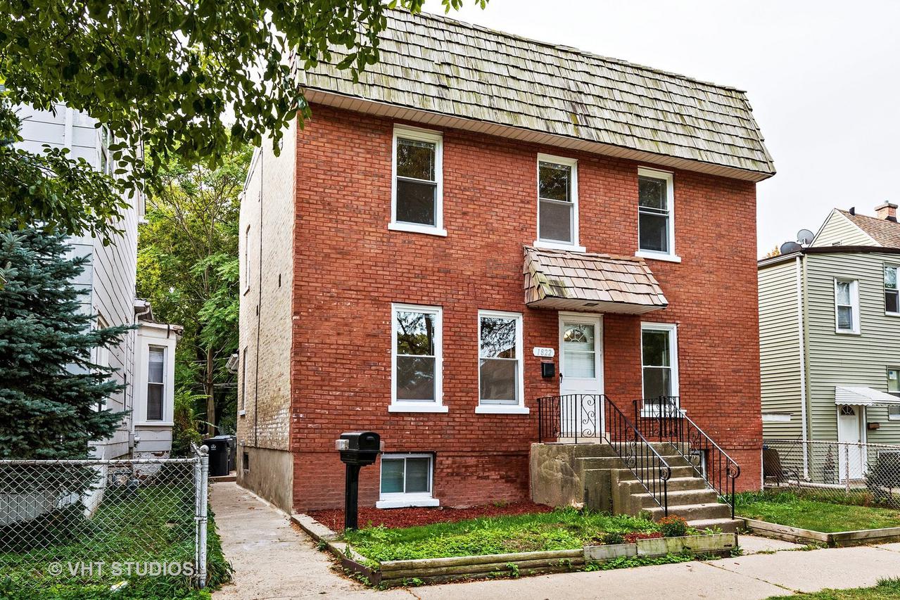 1822 Lyons St., Evanston, IL 60201