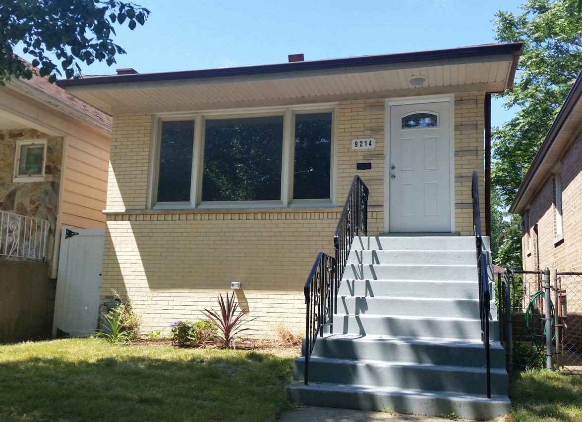 9214 S Merrill Ave., Chicago, IL 60617
