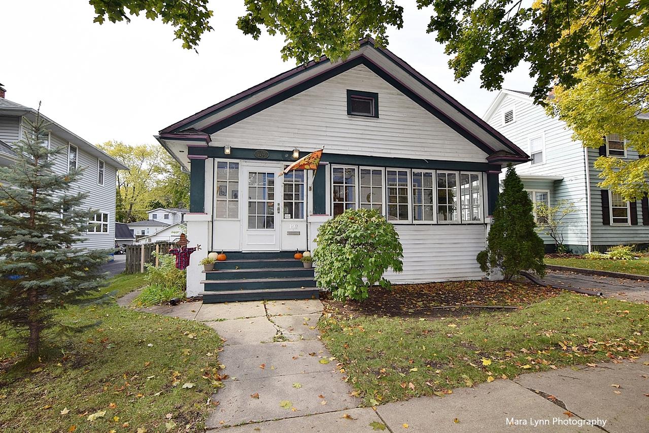 102 Anderson Blvd., Geneva, IL 60134