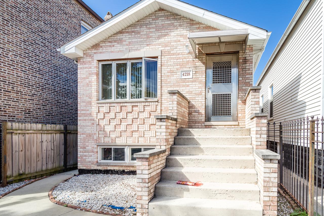 4218 S Artesian Ave., Chicago, IL 60632