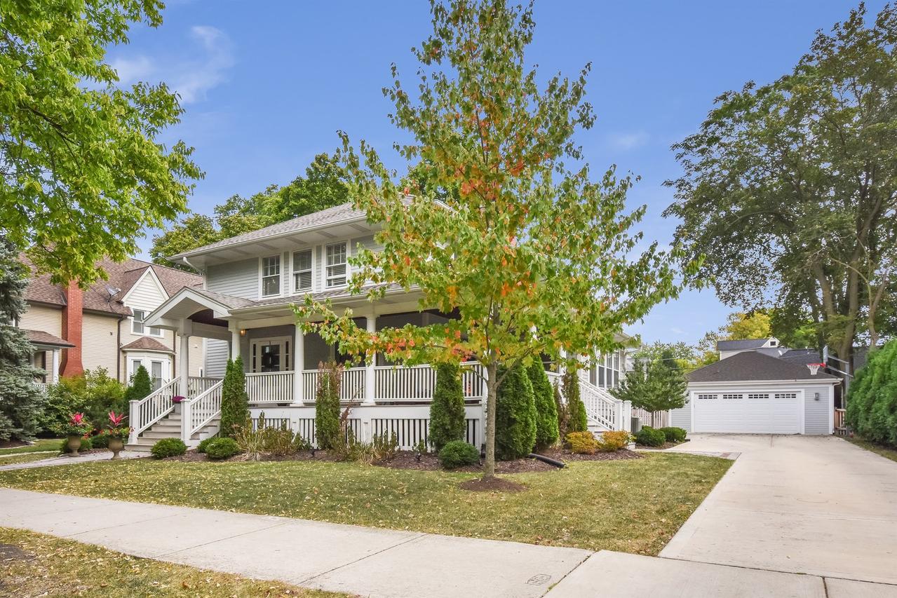 229 S Madison Ave., La Grange, IL 60525