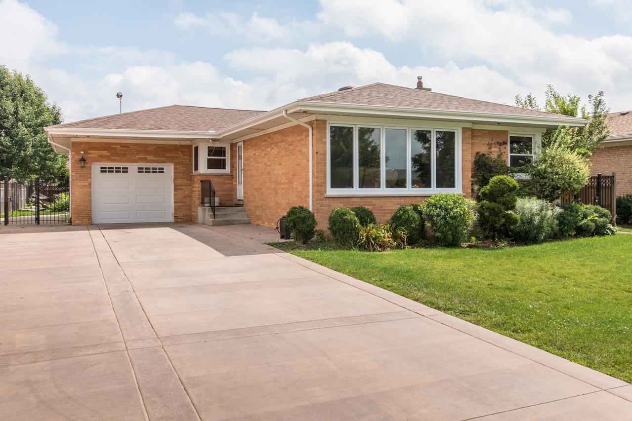 5521 N Washington St., Norwood Park Township, IL 60656