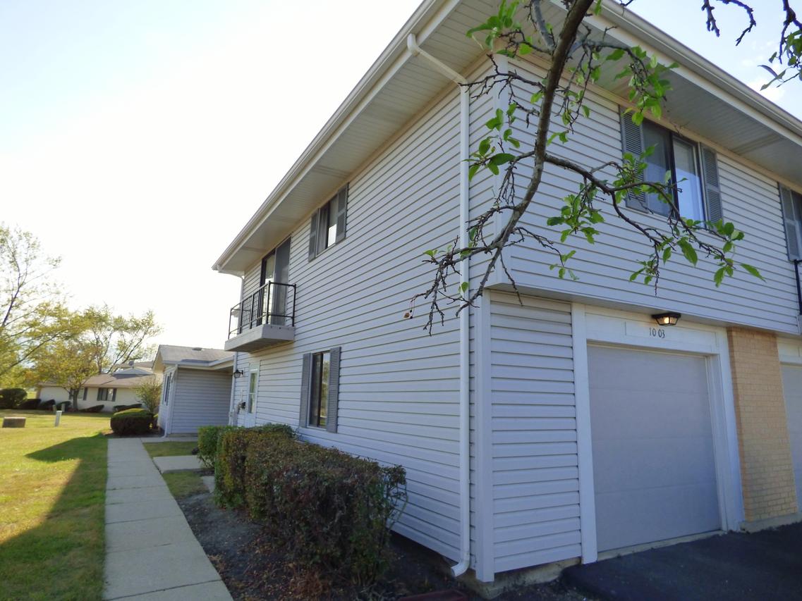 1003 Sagamore Dr., Schaumburg, IL 60194