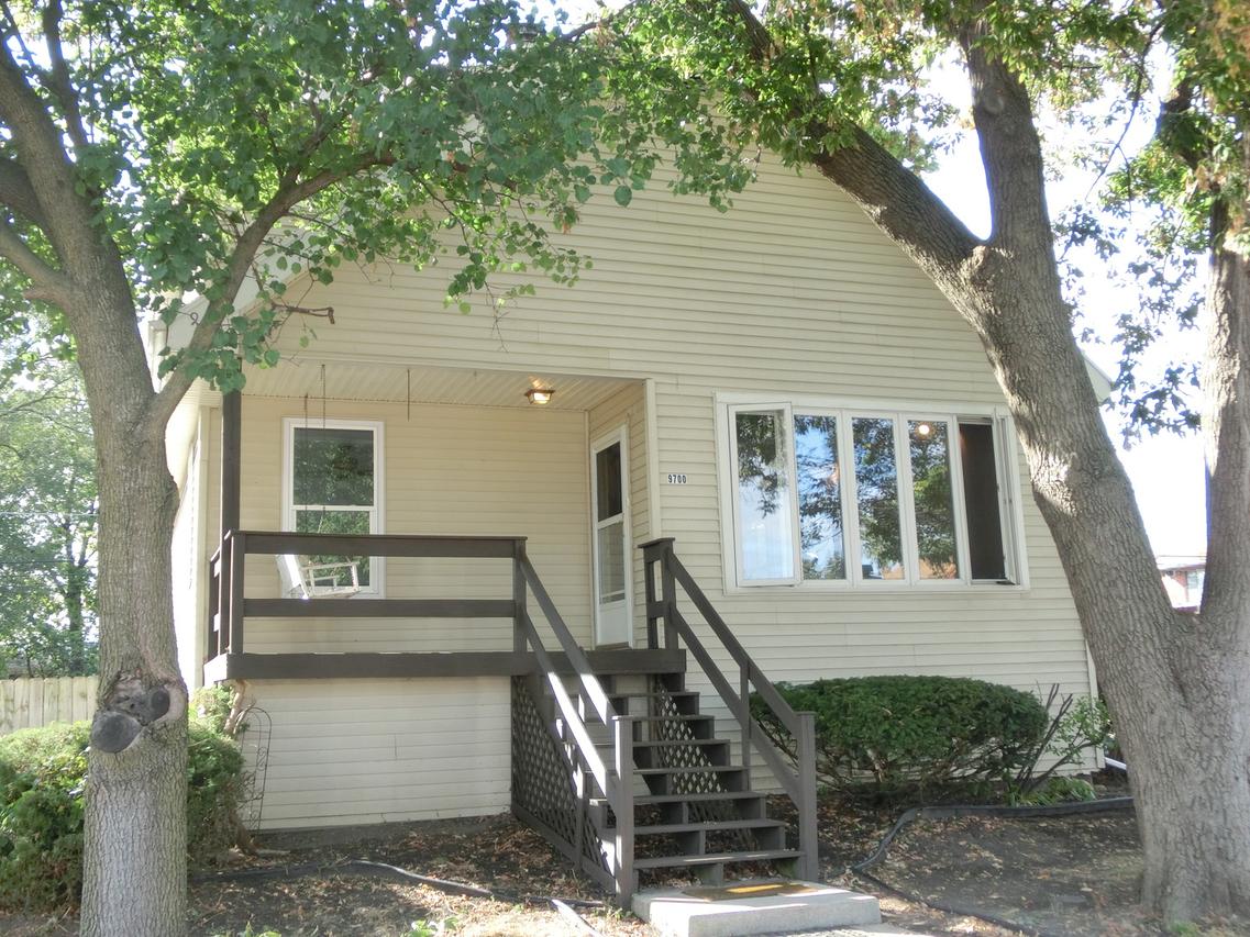 9700 Marion Ave., Oak Lawn, IL 60453