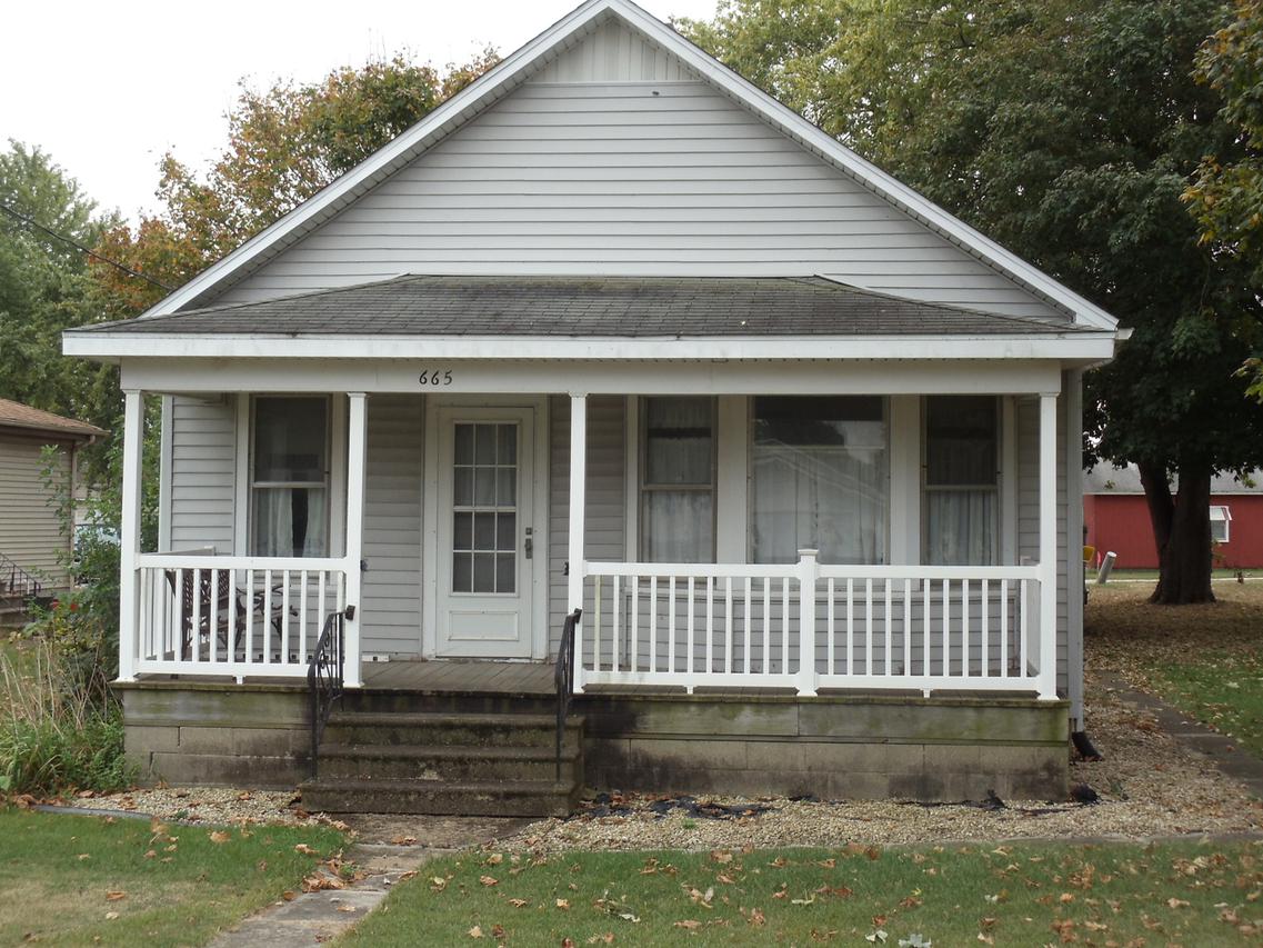 665 E Rice Rd., South Wilmington, IL 60474