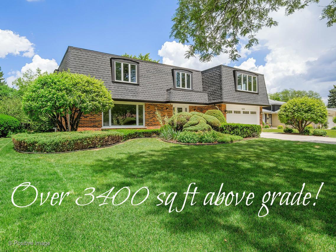 1630 Holly Ave., Darien, IL 60561