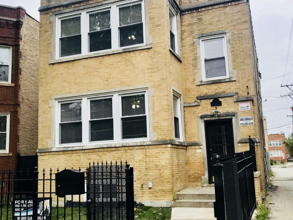 4014 W Nelson St., Chicago, IL 60641