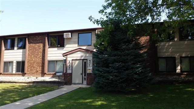 817 S Cheshire Ct. #3, Freeport, IL 61032