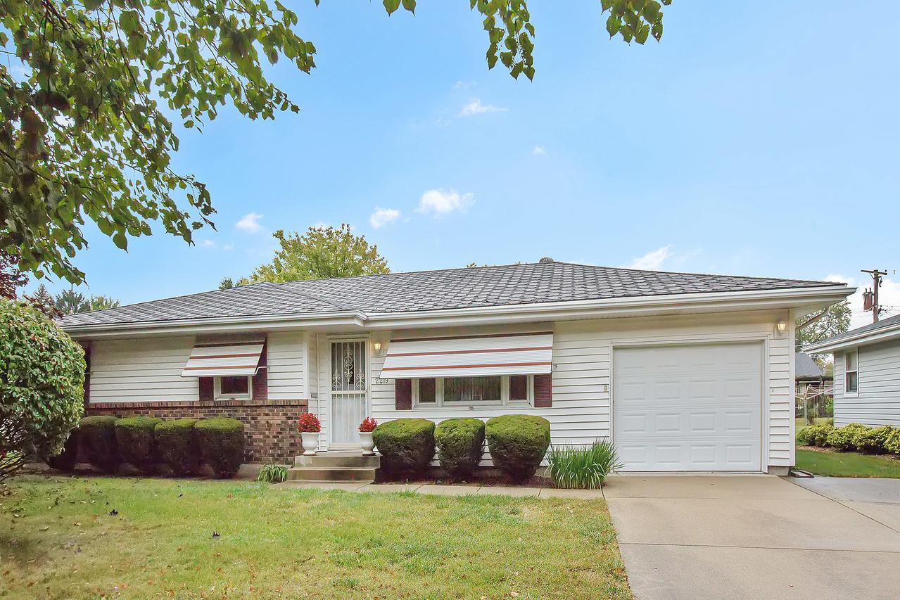2219 Mason Ave., Joliet, IL 60435