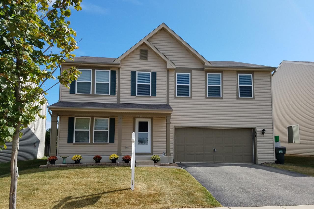 905 Brahms Rd., Volo, IL 60073