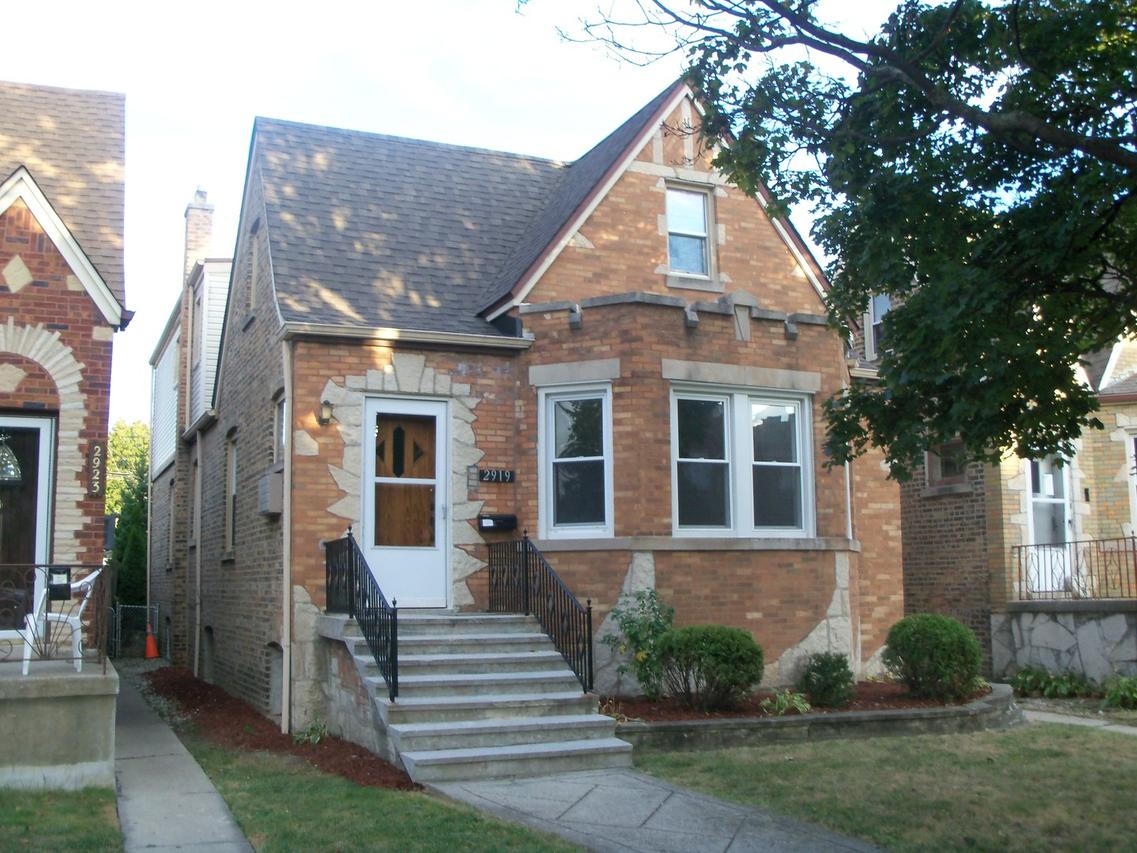 2919 N Mango Ave., Chicago, IL 60634