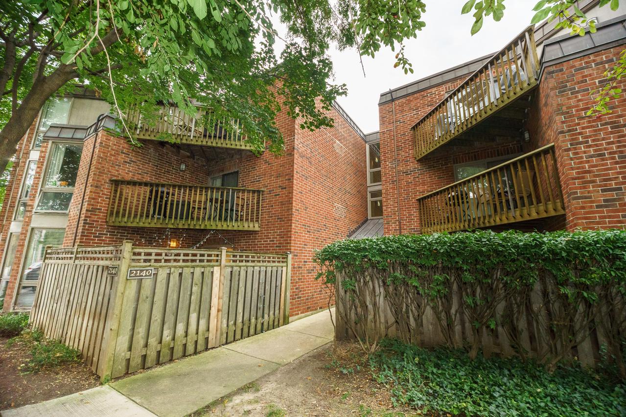 2140 N Lincoln Ave. #5101, Chicago, IL 60614