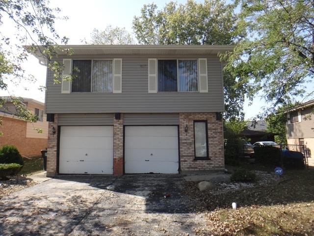 18214 Ravisloe Ter., Country Club Hills, IL 60478