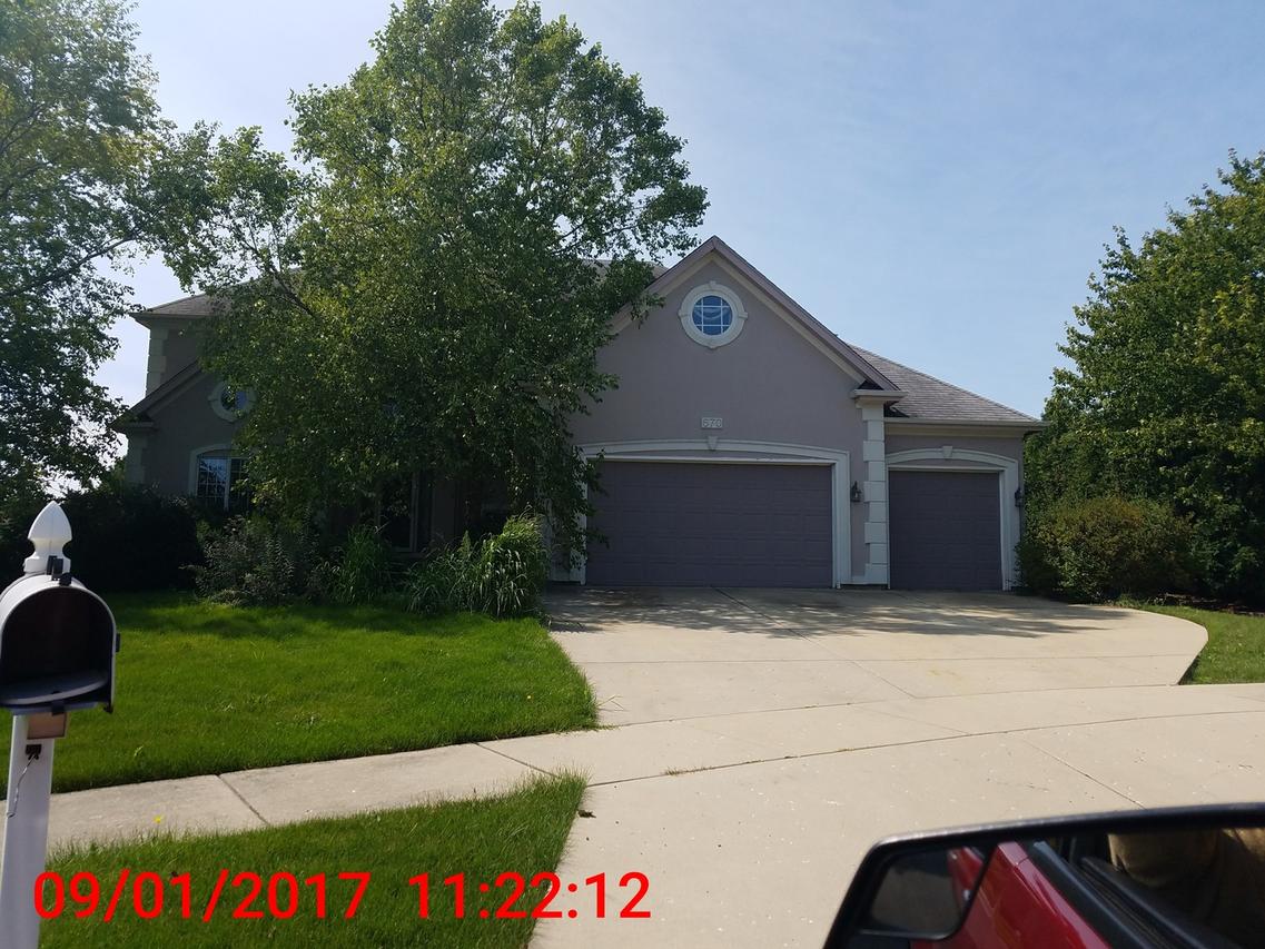 670 Blackberry Ridge Dr., Aurora, IL 60506