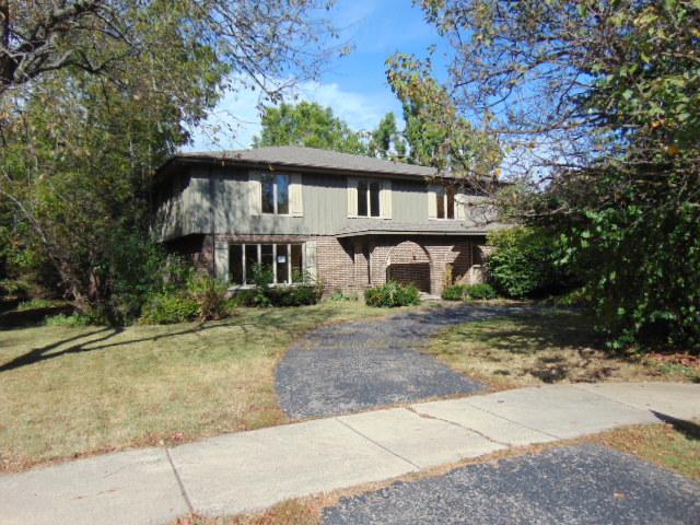1317 E Gartner Rd., Naperville, IL 60540