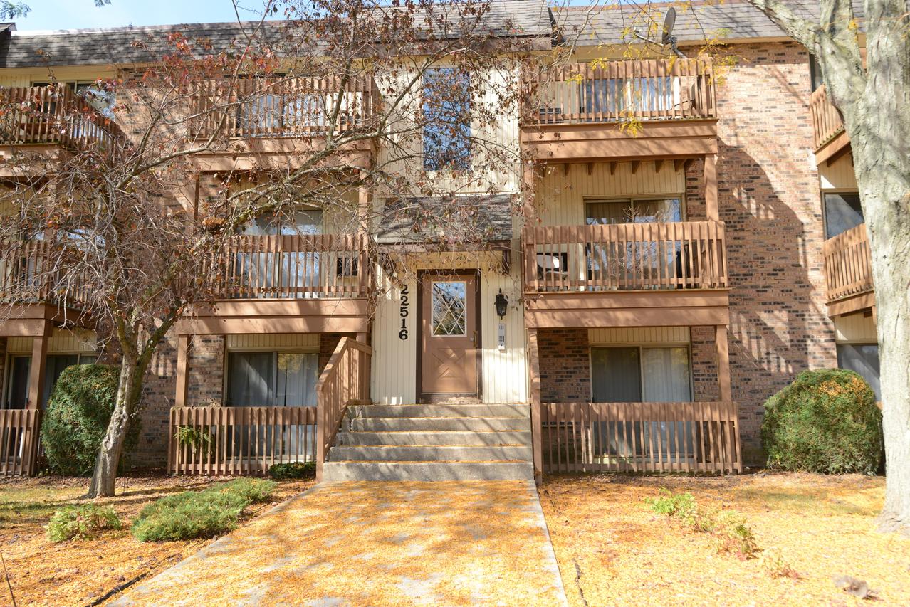 22516 Jackson Ct. #5C, Richton Park, IL 60471