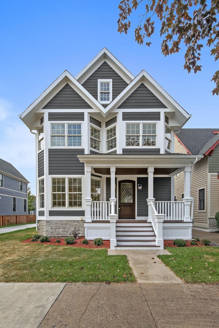 20 N Spring Ave., La Grange, IL 60525