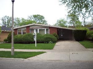 8439 Lawndale Ave., Skokie, IL 60076