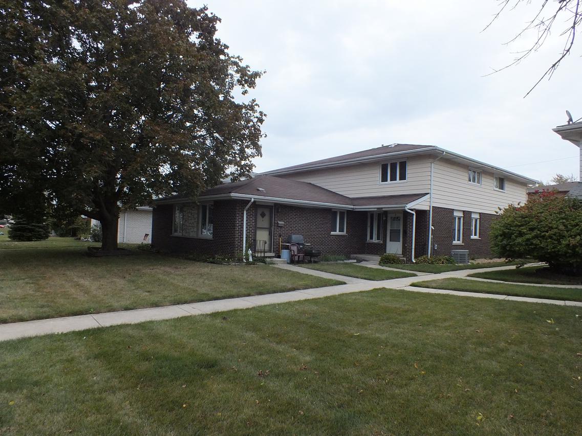 10429 Austin Ave. #A, Oak Lawn, IL 60453