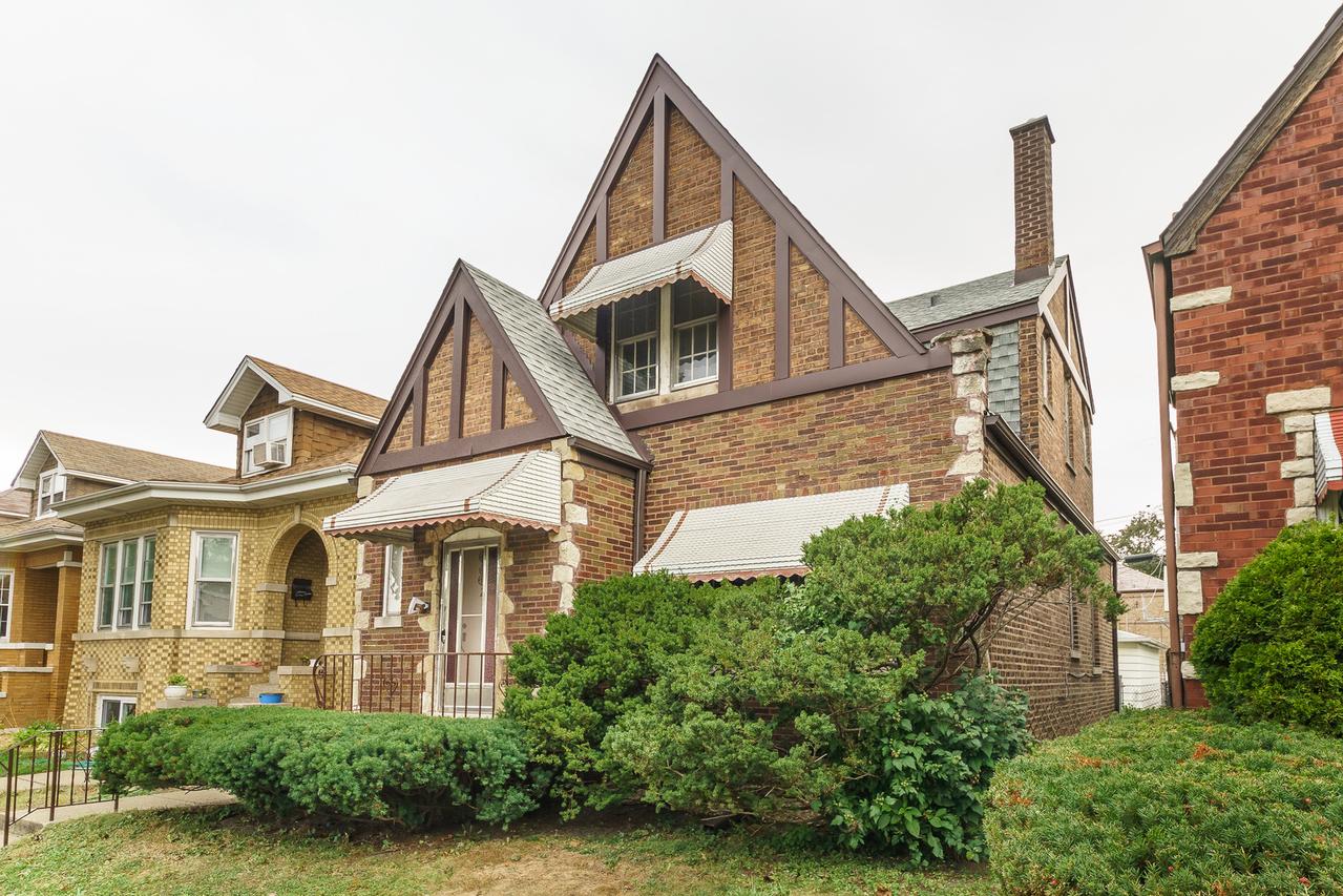 2954 N Lowell Ave., Chicago, IL 60641