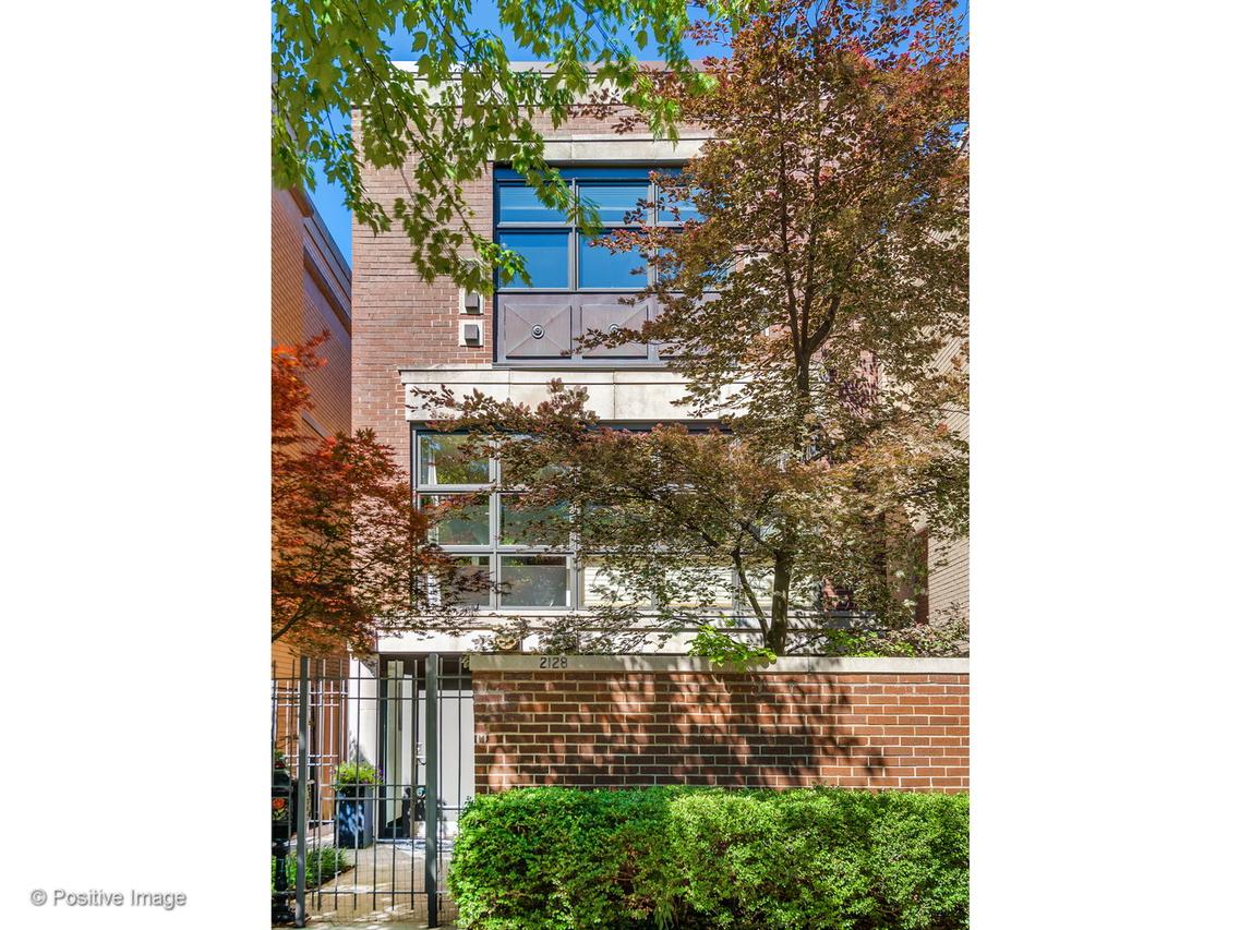 2128 N Racine Ave., Chicago, IL 60614
