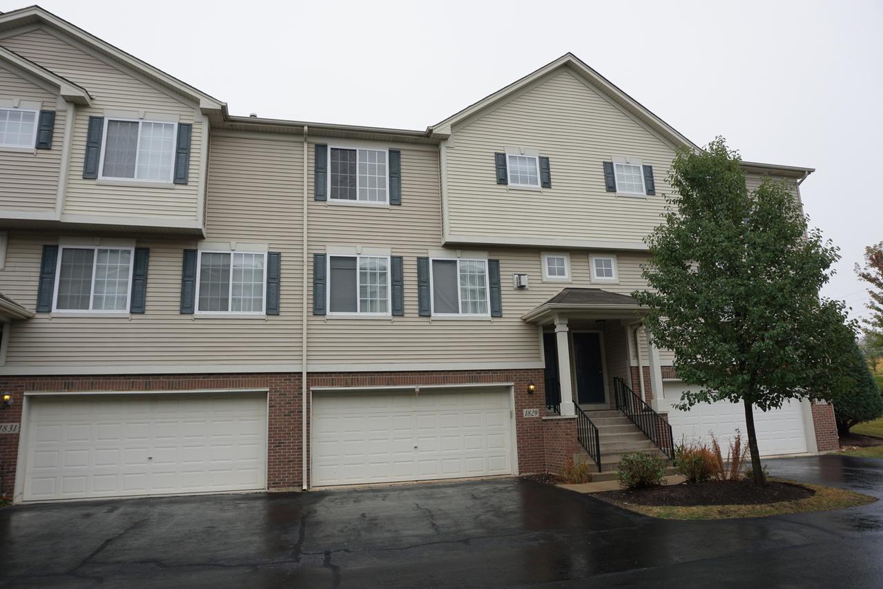 1829 Indian Hill Ln., Aurora, IL 60503