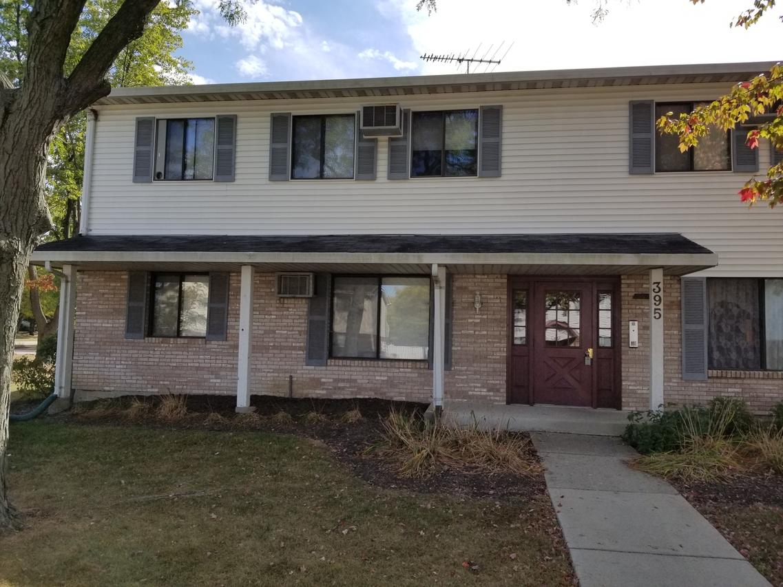 395 Echo Ln. #1, Aurora, IL 60504