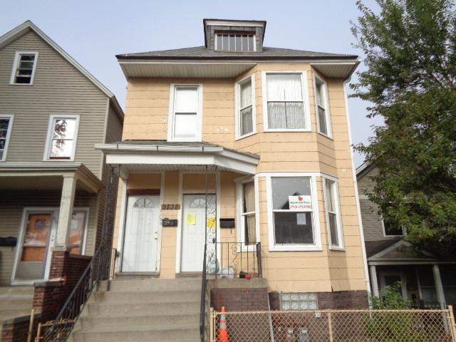 9738 S Avenue M, Chicago, IL 60617