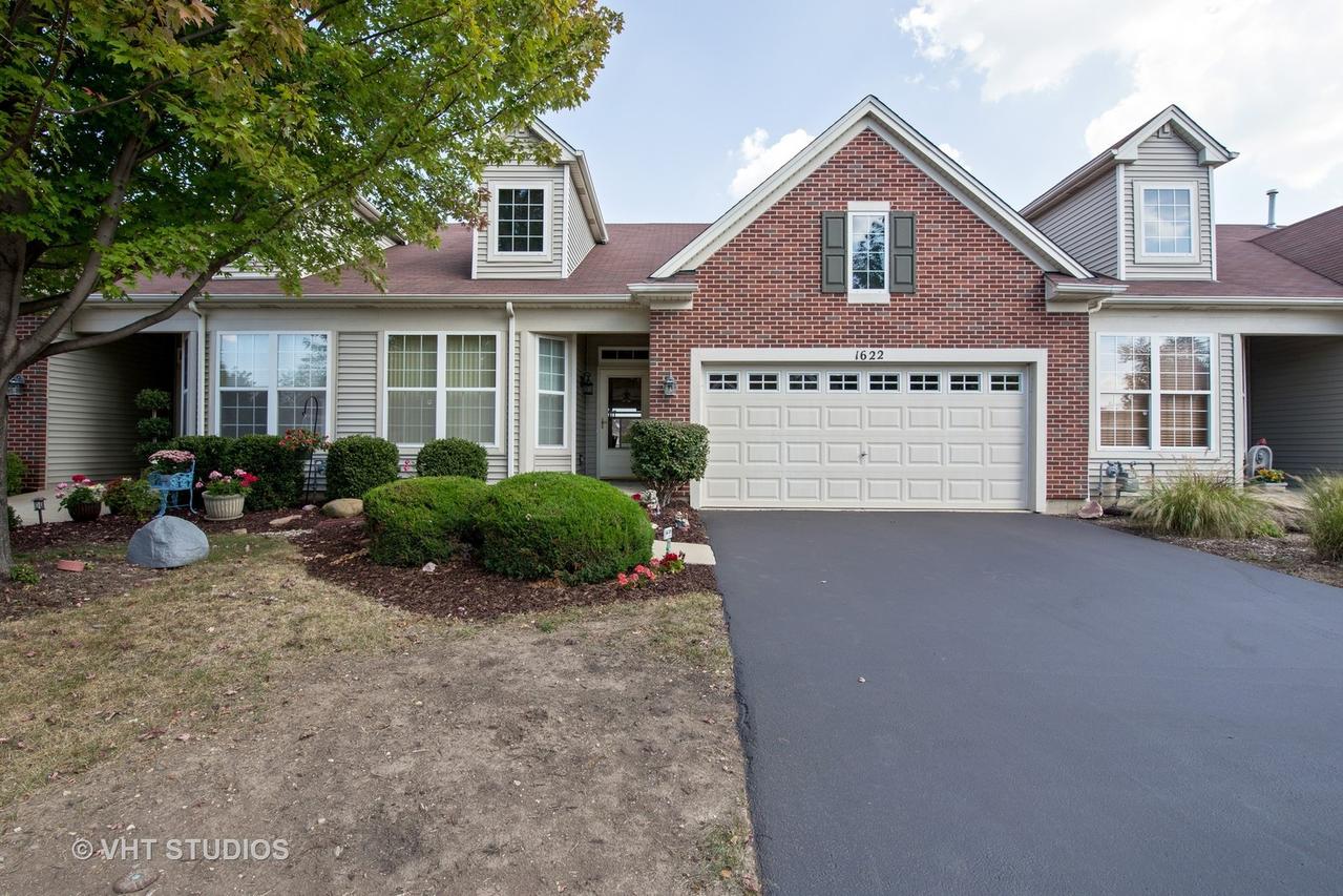 1622 Captiva Dr., Aurora, IL 60504