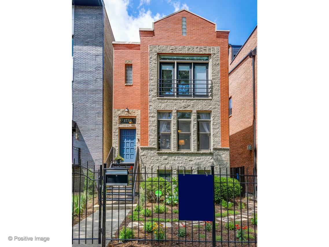1738 W Erie St., Chicago, IL 60622