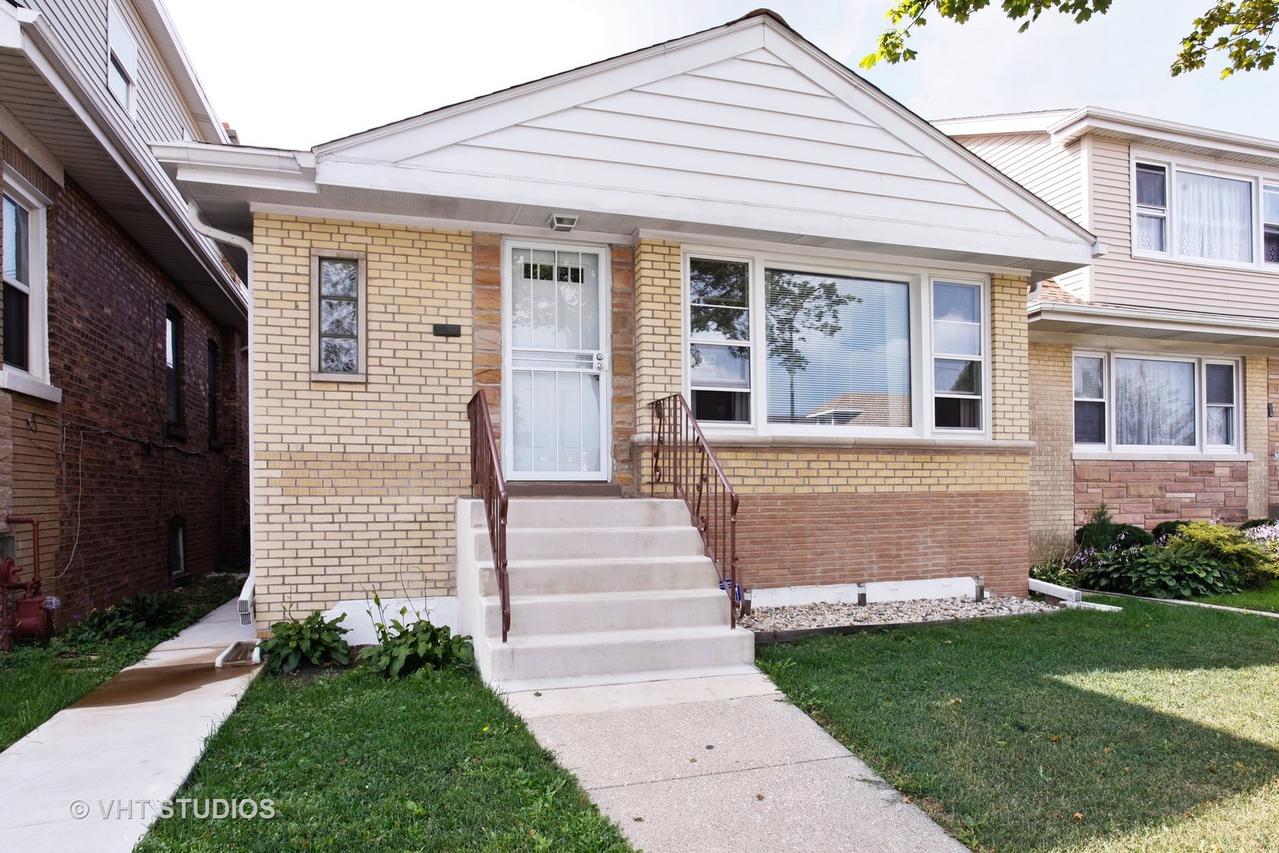 5529 W Addison St., Chicago, IL 60641