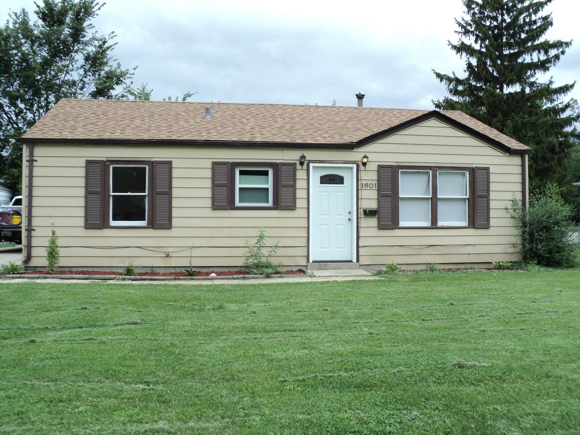 1601 Moore Ave., Joliet, IL 60433
