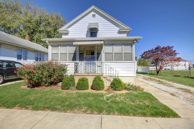 914 W Beardsley Ave., Champaign, IL 61821