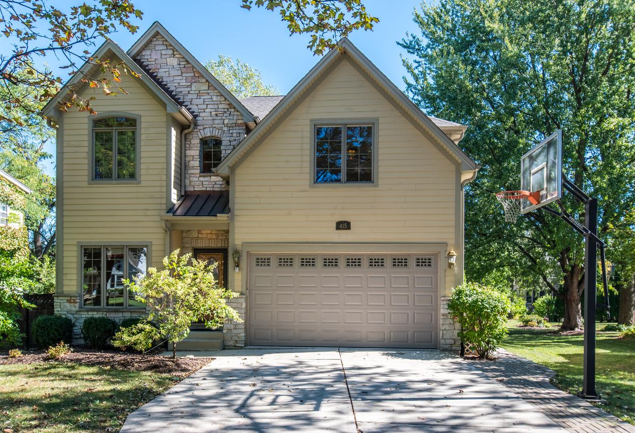 415 S Maple St., Itasca, IL 60143