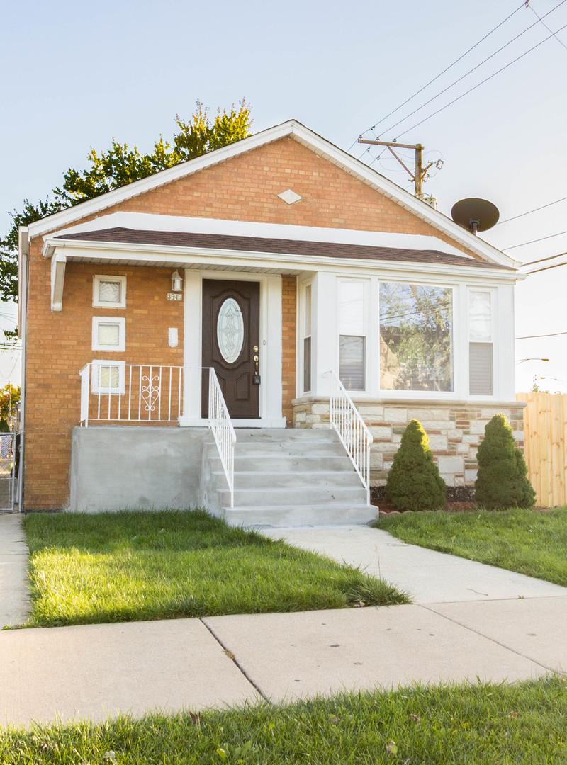 3945 W 67th Pl., Chicago, IL 60629