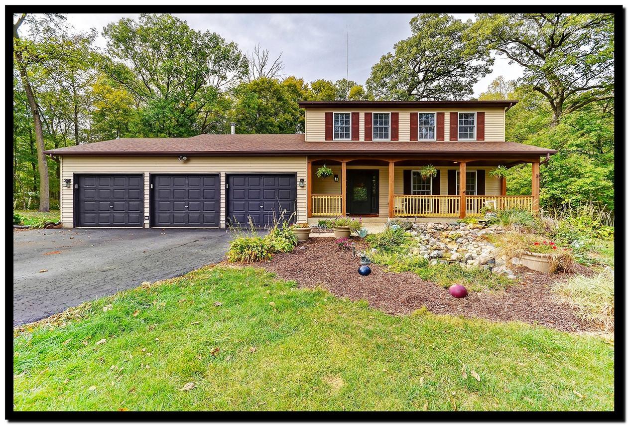 20 Cotswold Way, Yorkville, IL 60560