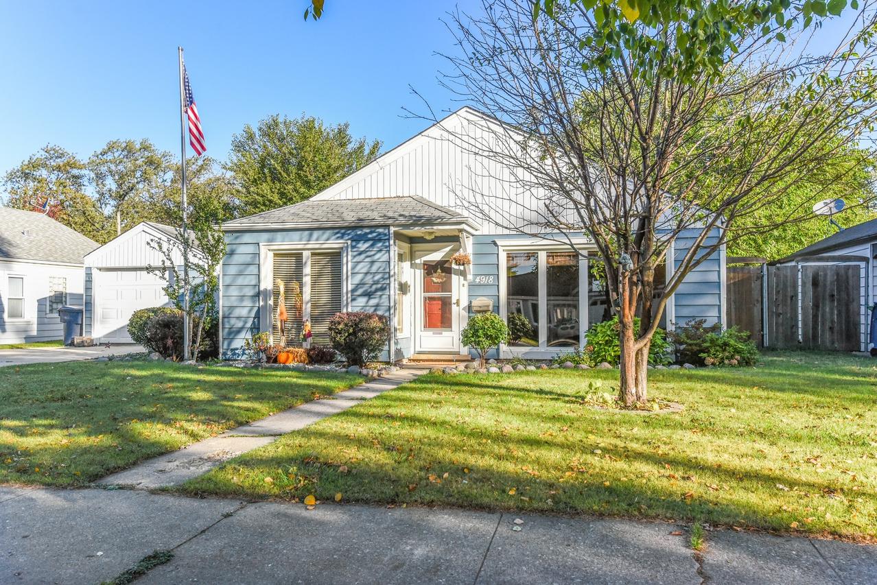 4918 W 92nd St., Oak Lawn, IL 60453