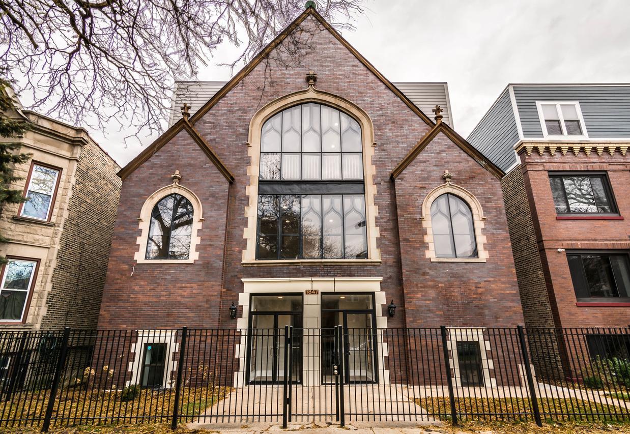 1847 N Kedzie Ave. #1S, Chicago, IL 60647