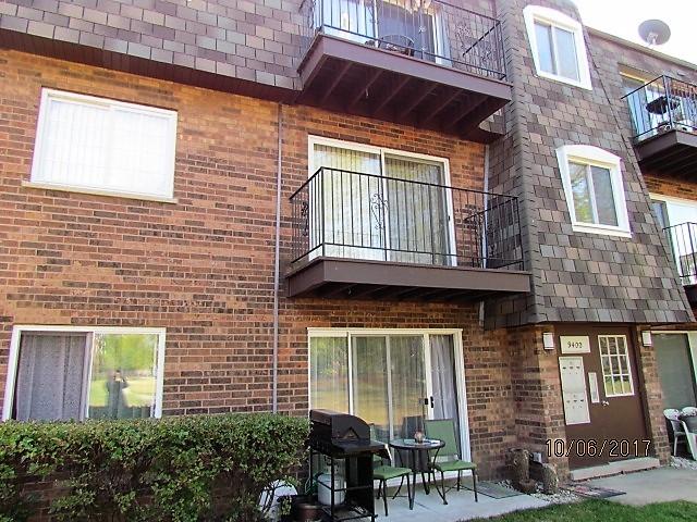 9400 Bay Colony Dr. #1E, Des Plaines, IL 60016